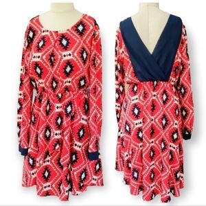 Freeway deep V back long sleeve dress patriotic Size Small